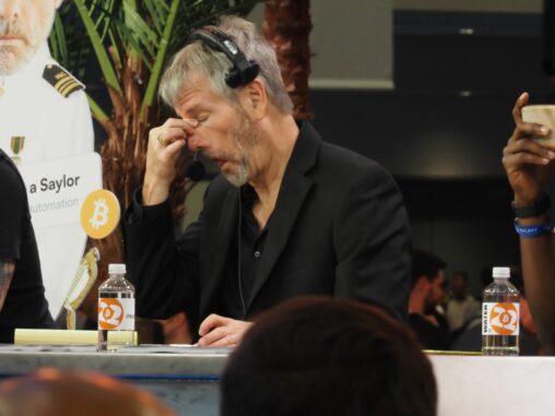 Microstrategy Buys 1,070 Btc, Plans To Raise Up To $2b Through Preferred Stock Offering