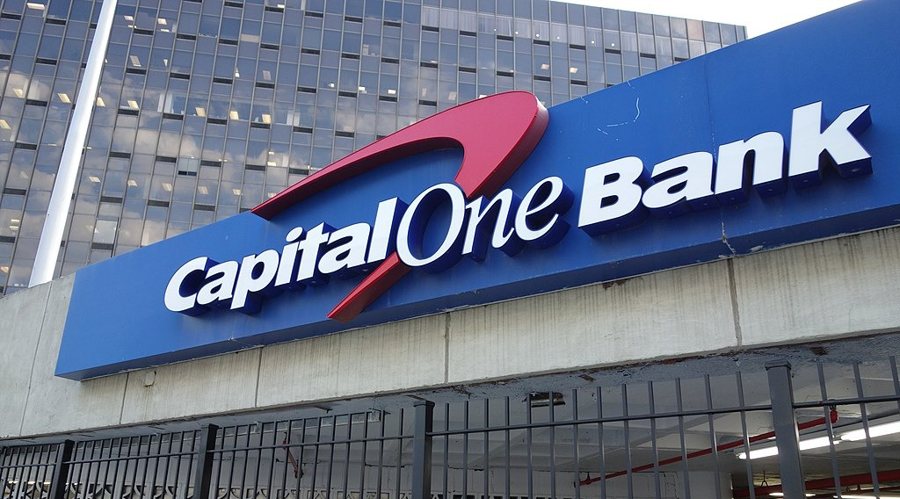 Capital One Faces Widespread Outage As Rivals Thrive