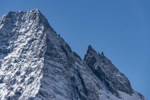 Bitcoin May Be 'double Topping' For A Price Slide To $75k