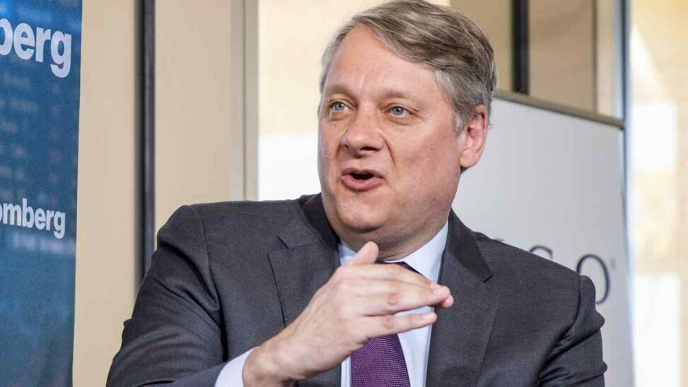 Fed To Keep Rates On Hold For ‘foreseeable Future’, Pimco Says