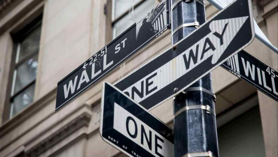 Is The Us Stock Market In Bubble Territory?