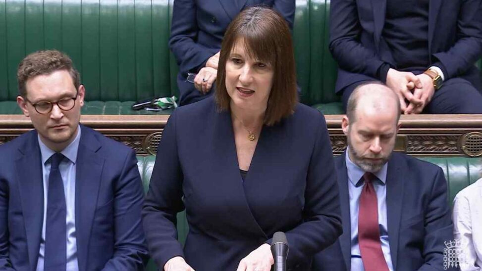 Reeves Shrugs Off Calls For Resignation As She Promises Uk Growth Plan