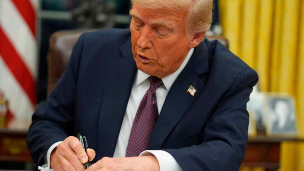 Judge Halts Trump’s Effort To End Us Citizenship At Birth