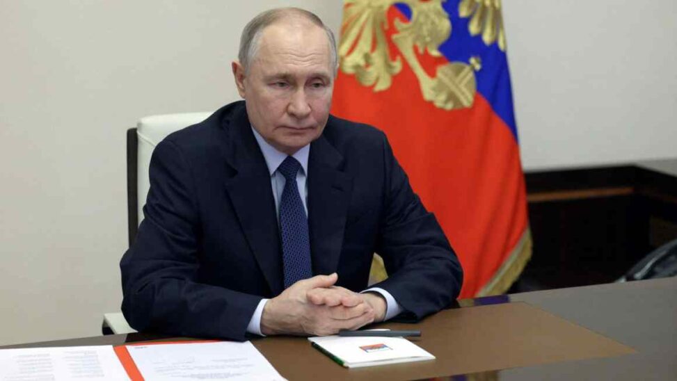 Putin Allows Goldman Sachs To Quit Russia