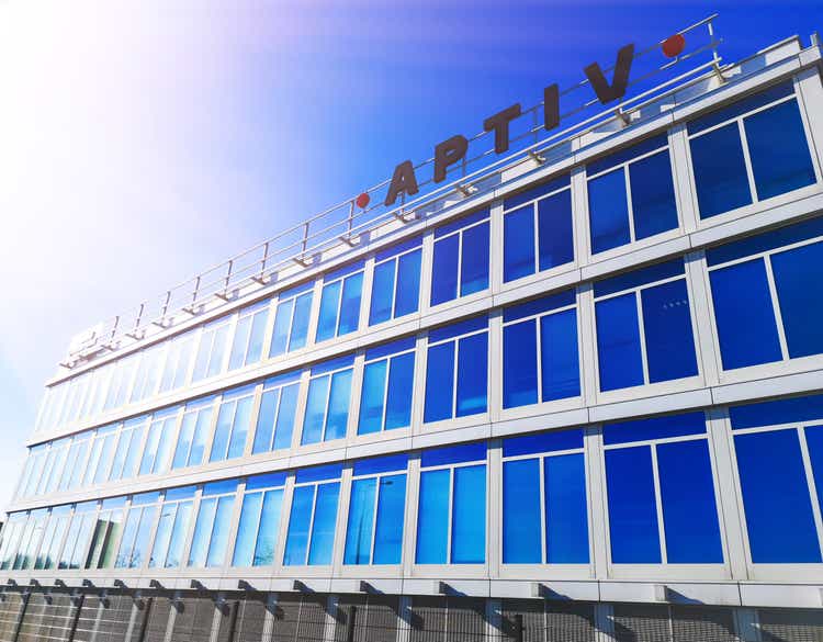 Aptiv's Spinoff Plan Is Viewed Favorably By Analysts