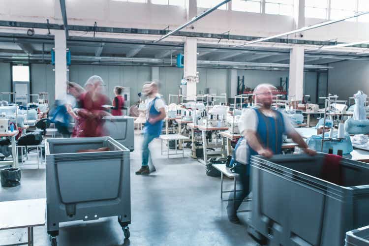 Eurozone Composite, Manufacturing Pmi Rises, Services Down In January