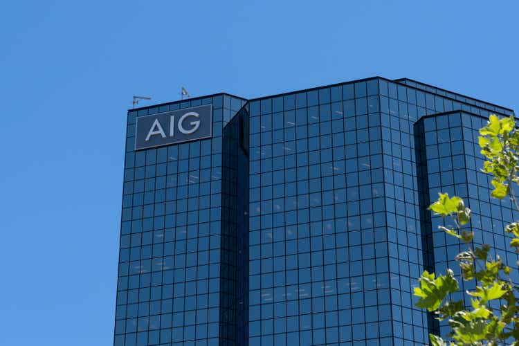 Aig Dips After Goldman Sachs Downgrades On Deteriorating Commercial Lines Loss Ratio