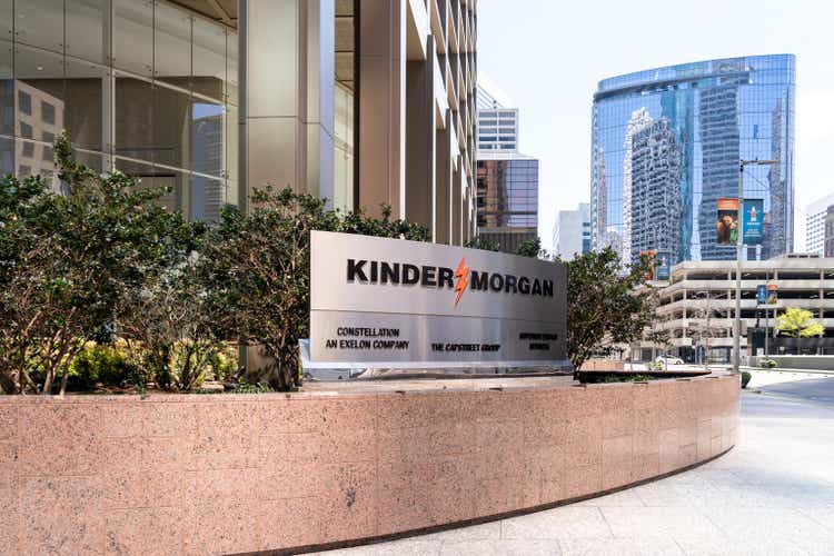 Kinder Morgan Q4 2024 Earnings Preview: Strong Growth Expected
