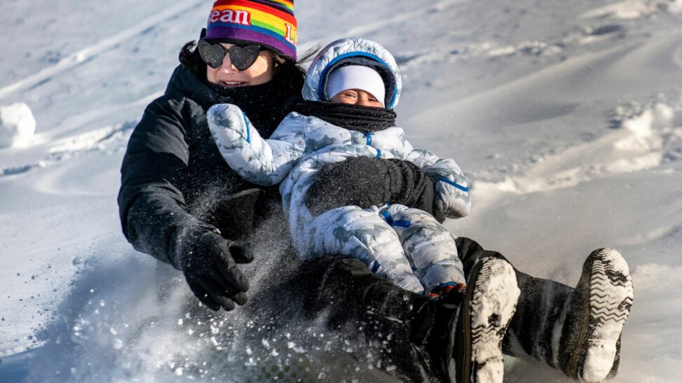 Southern Us Braced For Rare Winter Storm As La Warned Of Further Fires