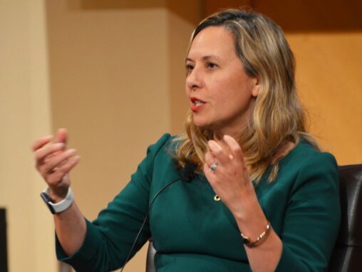 One Of 2 Remaining Democrats At U.s. Cftc Will Exit When New Chair Arrives