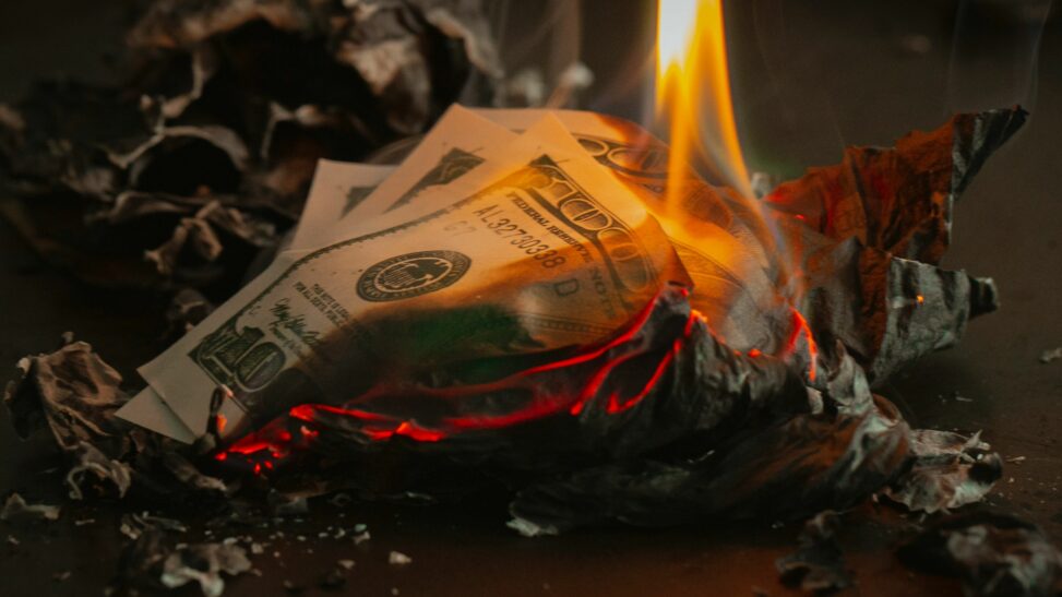 Safemoon To Launch Memecoin On Solana After Burning Most Of Sfm Supply