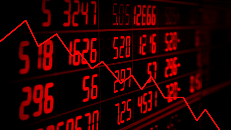Trump Trade Policies Spark Altcoin Sell Off: Ethereum, Meme Coins, And Solana Hit Hardest