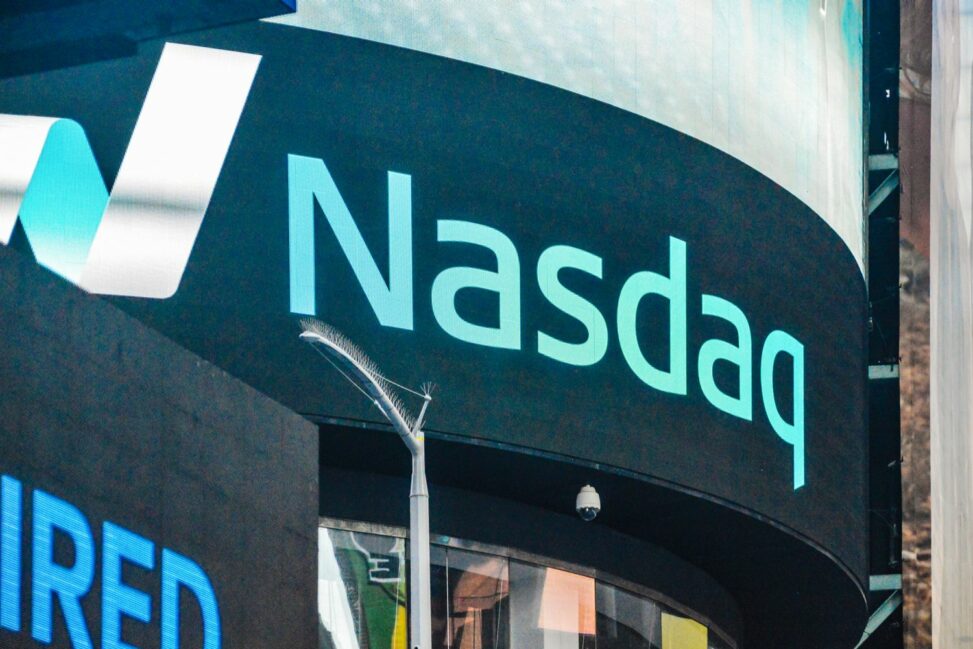 Bitcoin Rewards App Fold Volatile In Wall Street Debut
