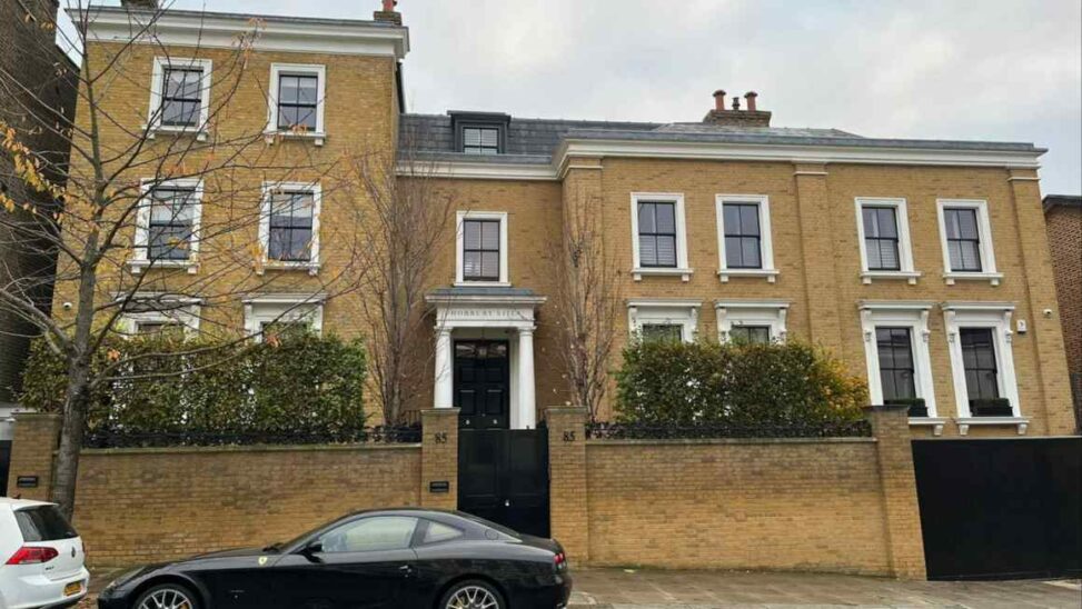 Billionaire’s Daughter Can Hand Back £33mn Moth Infested Mansion, Court Rules