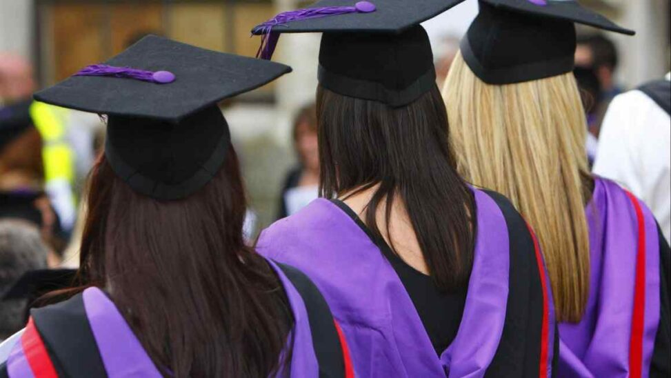 Surge In 18 Year Olds Applying For Uk Engineering Degrees