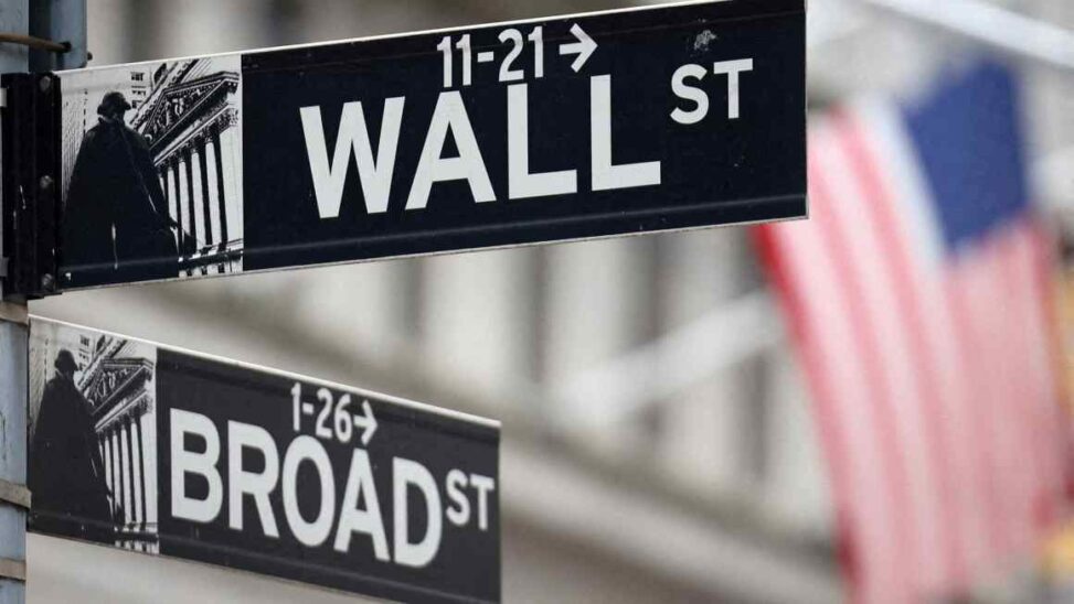 Us Stocks Post Worst Slide In Two Months On Gloomy Economic Data