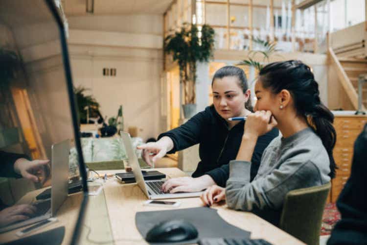 Autodesk, Elastic, Doubleverify In Focus Amid Flurry Of Earnings From Enterprise Software