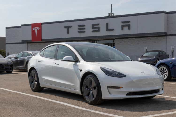 Tesla Hits Three Month Low As More Analysts Warn About Demand Trends, Autonomous Competition