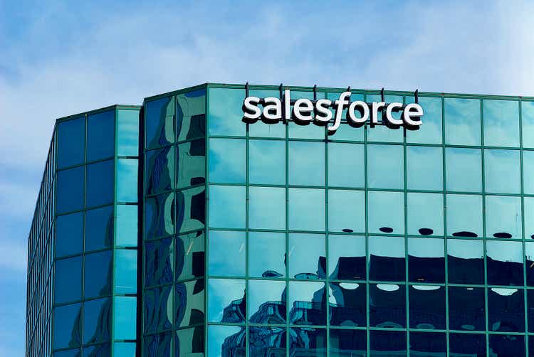 Salesforce Ceo Benioff Denies Report Company In Talks With Others To Handle Ai
