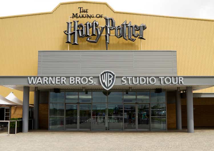 Warner Bros. Plans To Build Harry Porter Attraction In Shanghai