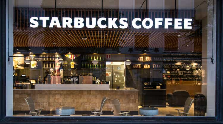 Starbucks To Add 500 New Stores In The Middle East In Five Years Report