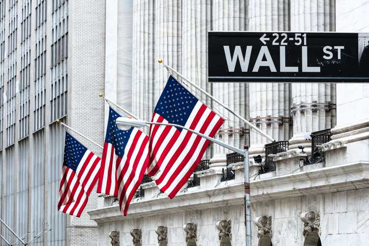 Nasdaq, S&p, Dow Advance Ahead Of Key Inflation Data