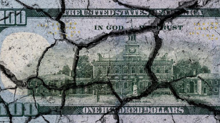 Robert Kiyosaki Sees Bitcoin Crash As A Gift—says Us Is Bankrupt, Dollar Dying