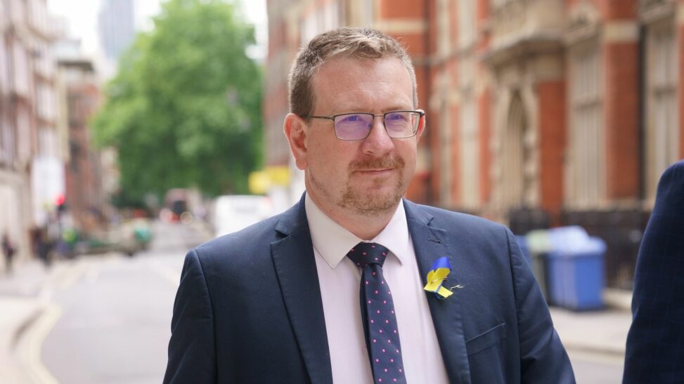 Labour Suspends 11 Councillors Over Whatsapp Scandal