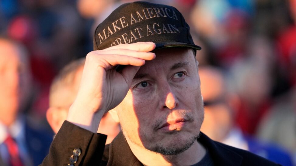 Elon Musk Calls Famed Astronaut An 'idiot' After Being Accused Of 'lying' About Stranded Astronauts