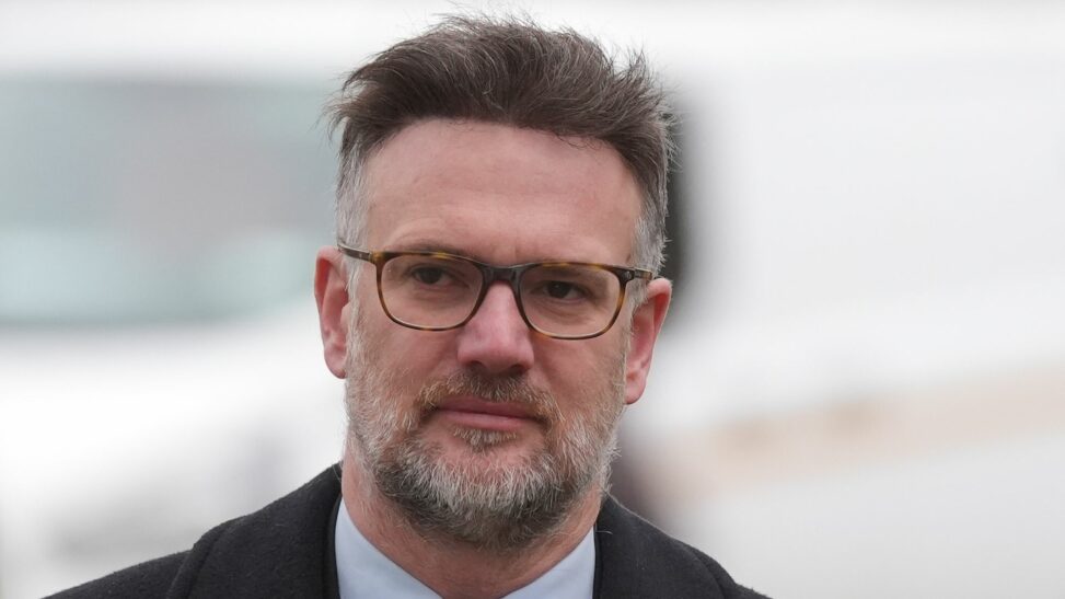 Bargain Hunt Auctioneer Cleared Of Coercive Control And Assault Allegations Related To His Wife