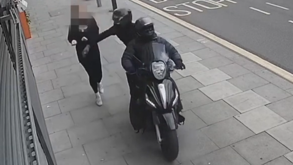 'an Industrial Scale Of Theft': Met Police Seizes 1,000 Stolen Phones And Arrests 230 People In Crackdown