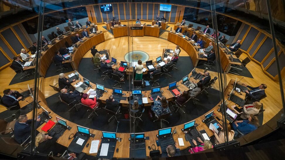 Committee Warns Against Making Lying In Politics A Criminal Offence