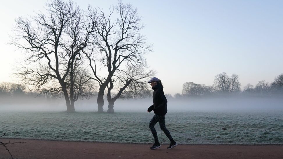 Temperatures In Uk Set To Plummet To 7c As Cold Health Alerts Issued