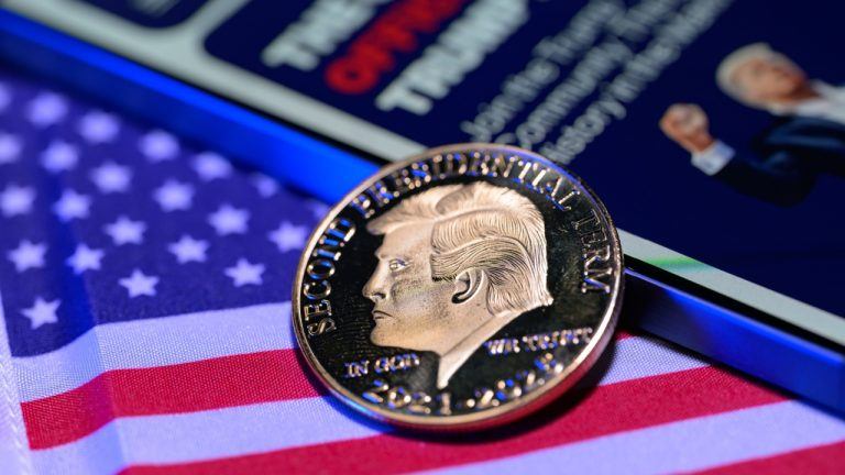 Libra’s Co Creator Claims Trump Team Sold Tokens To Insiders With ‘special Access’