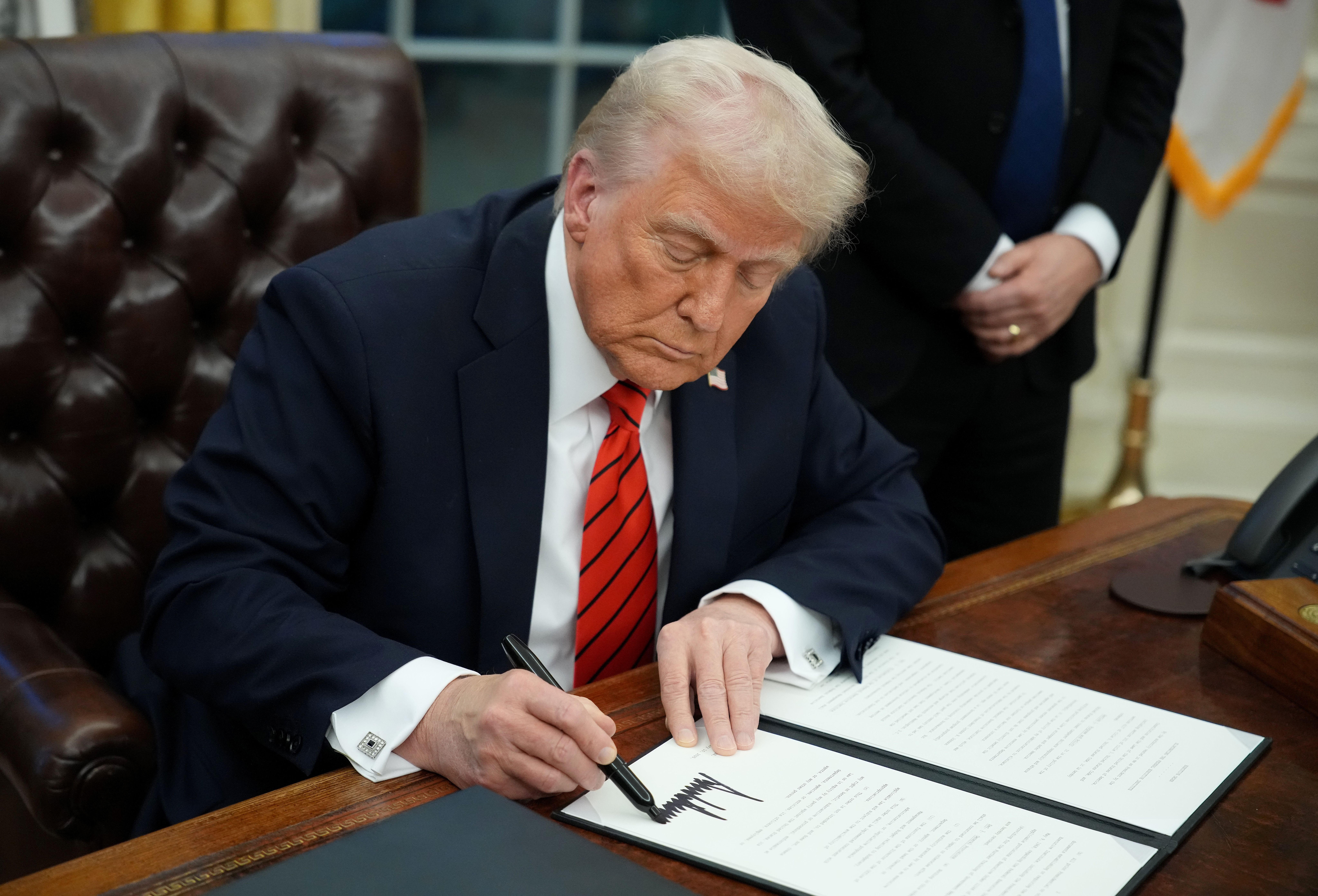 Donald Trump Names Xrp, Sol, Ada, But Not Btc As Part Of U.s. Crypto Reserve