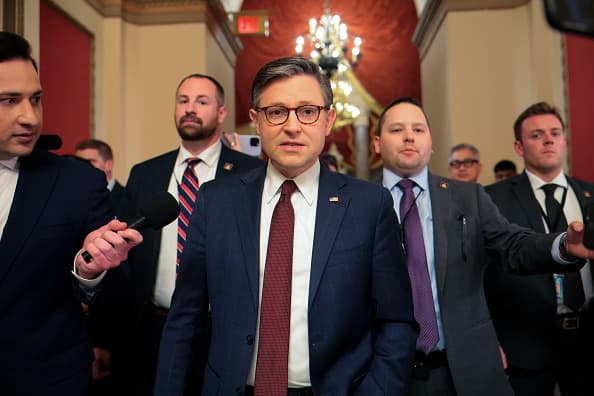 'reverse Robin Hood Scam' Or Windfall For Middle Class? Lawmakers Debate Trump Tax Plan Extensions