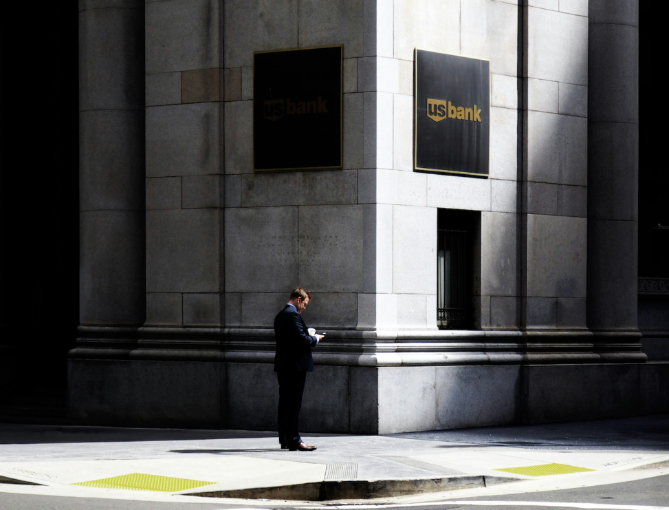 What banks should consider before diving back into digital assets