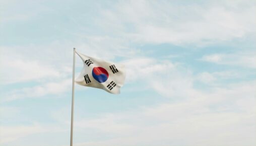 South koreans bet big on xrp, dogecoin as easing trade war fuels risk taking