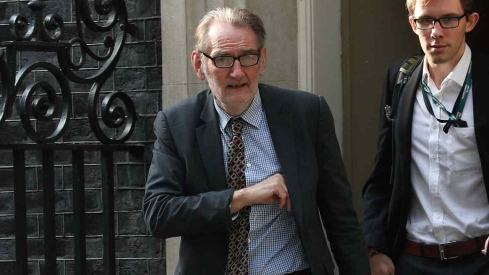 Uk statistics chief ian diamond quits