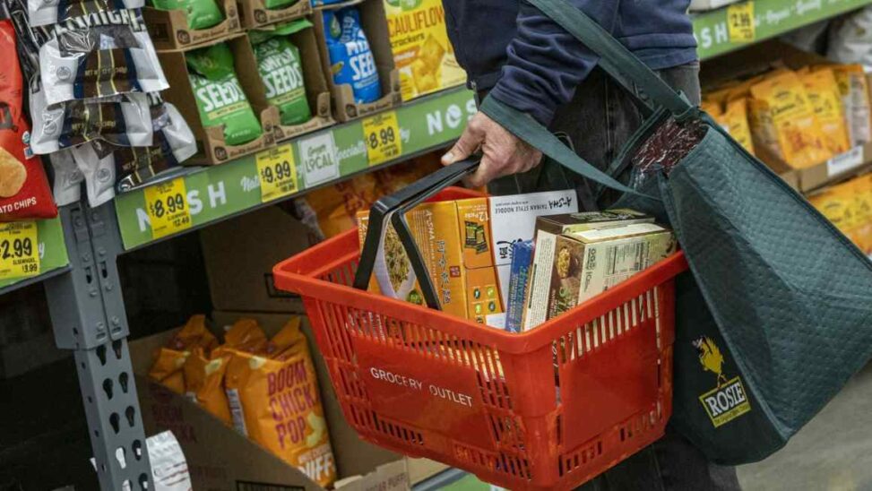 Us inflation falls to 2.3% in april