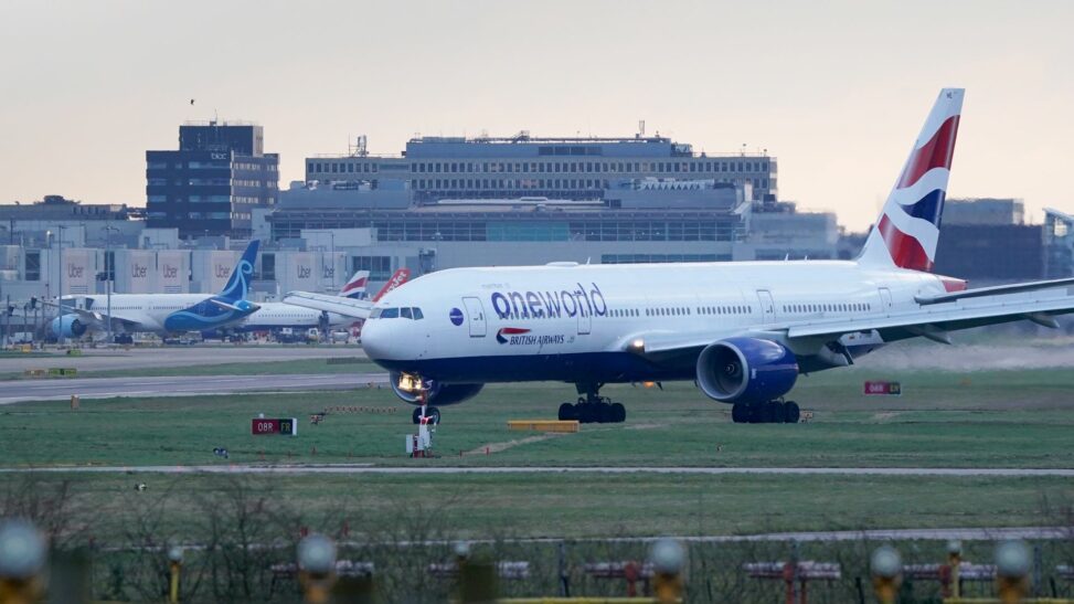 Plane fire broke out after pilot 'mixed up left and right hands'