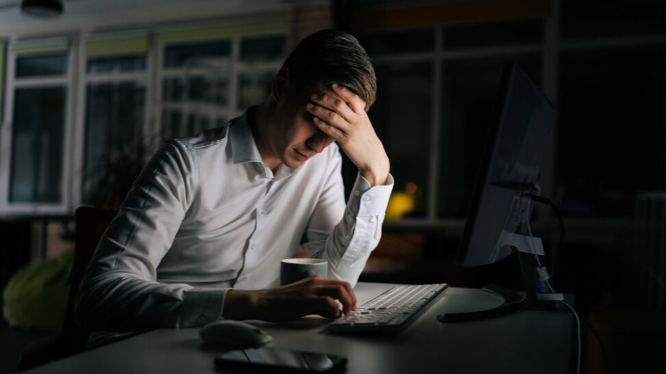 How working more than 52 hours a week may alter the structure of your brain