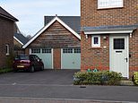 We loathe our neighbours can we put a fence down the middle of our shared driveway?