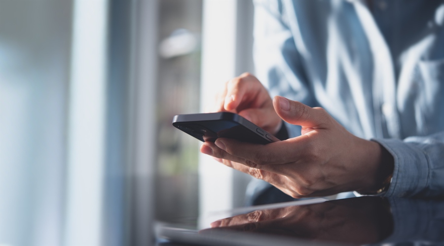 Banks go digital first: the new standard for 2025