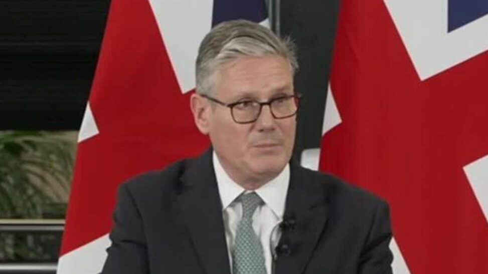 Starmer defends suspending rebel mps after backbench criticism
