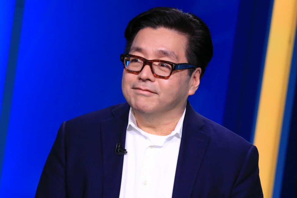Tom lee’s granny shots etf rakes in $2 billion in aum just 9 months after inception
