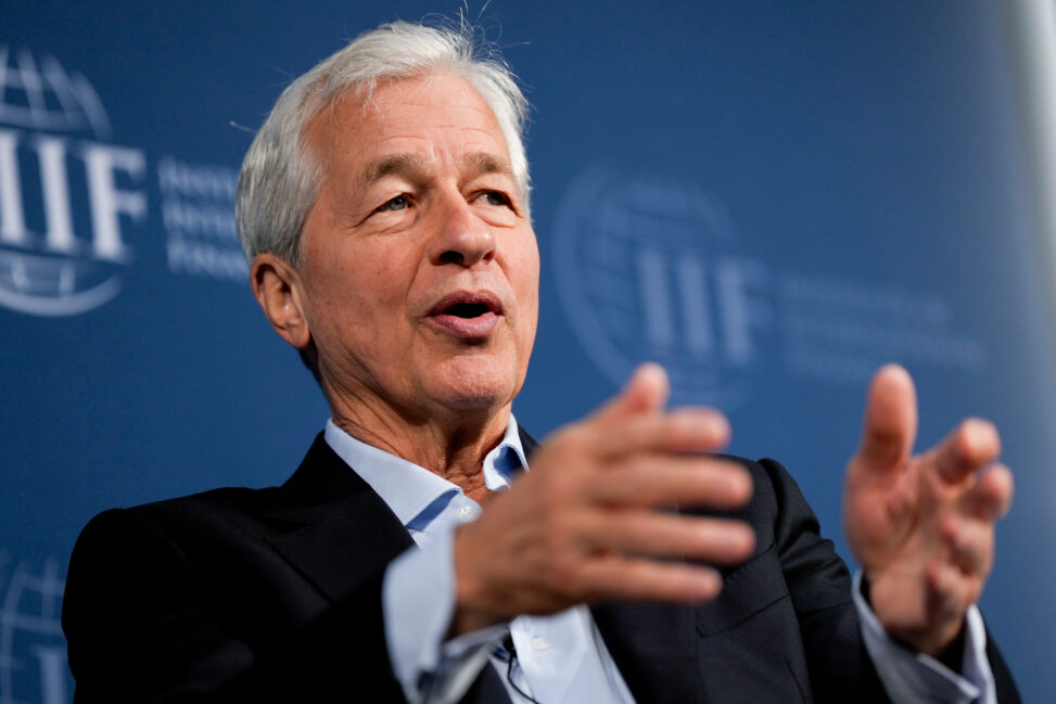 Jpmorgan says fintech middlemen like plaid are ‘massively taxing’ its systems with unnecessary pings