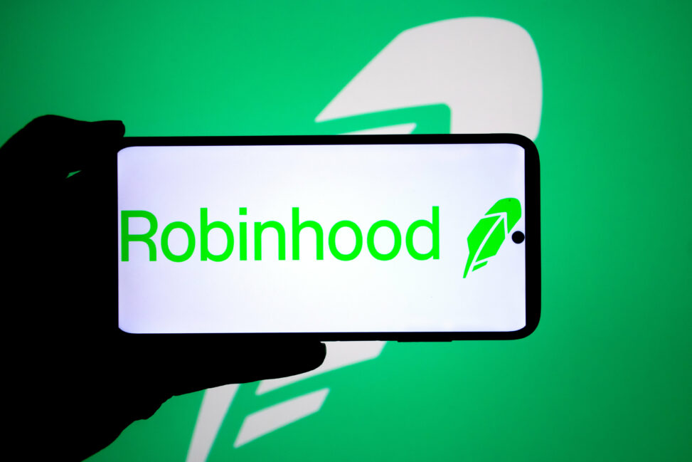 Robinhood stock tokens face scrutiny in the european union after openai warning