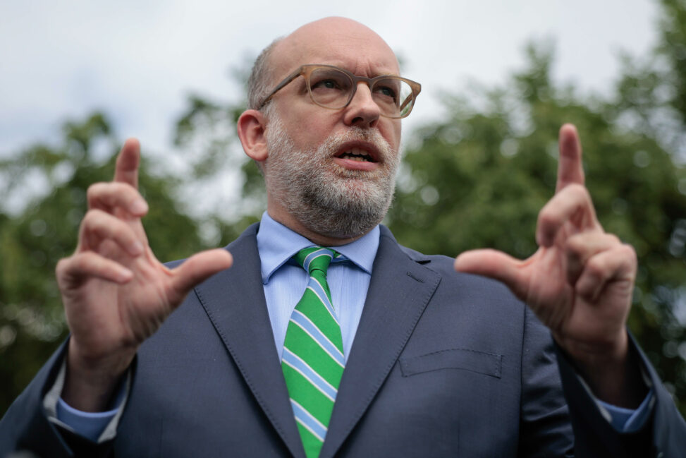 Trump budget chief vought ramps up criticism of powell, vows investigation into fed renovations