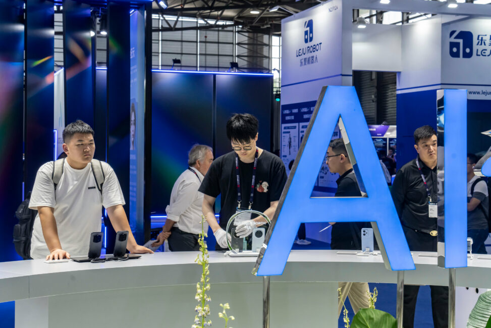Alibaba backed moonshot releases new kimi ai model that beats chatgpt, claude in coding — and it costs less